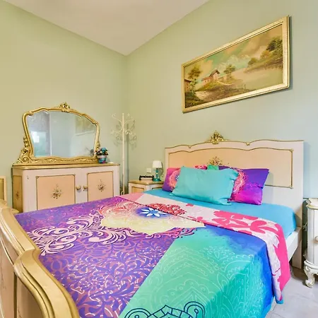 Cohen Smart House Apartment