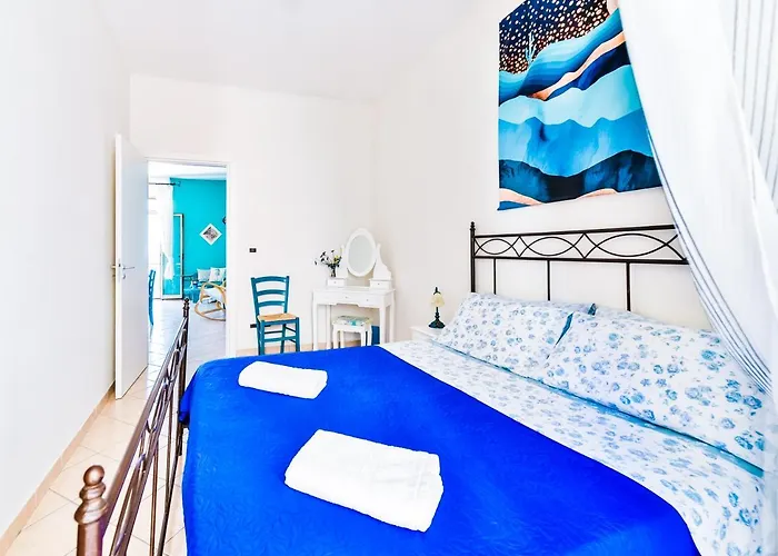 Cohen Smart House Apartment *