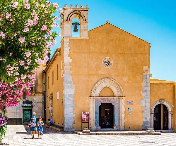 Apartment Cohen Smart House